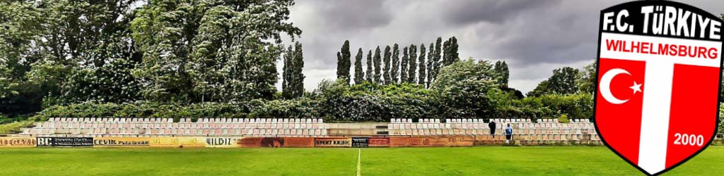 Sportplatz Landesgrenze